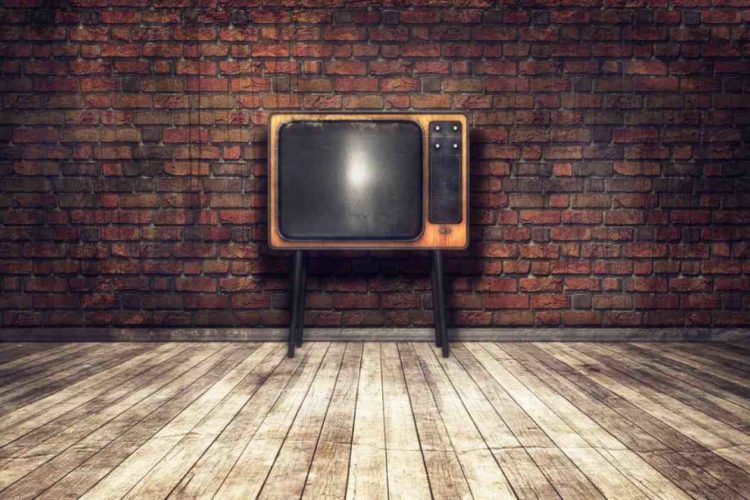 Erosion of linear TV viewing stalls adspend growth, as addressable TV sees slow take-up
