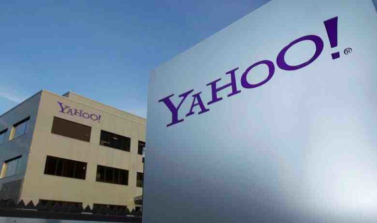 24 Hours: Yahoo! ceases to exist; 12th ZGRAF begins; Urška Saletinger is director of program for 06. DIGGIT...