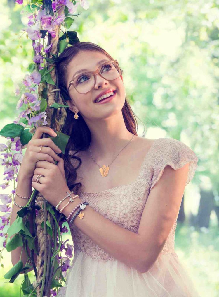 Mija Negovetić in new, “divine” campaign of Zaks jewelries 2