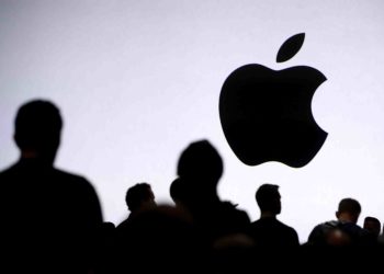 Why the advertising industry is upset with Apple right now