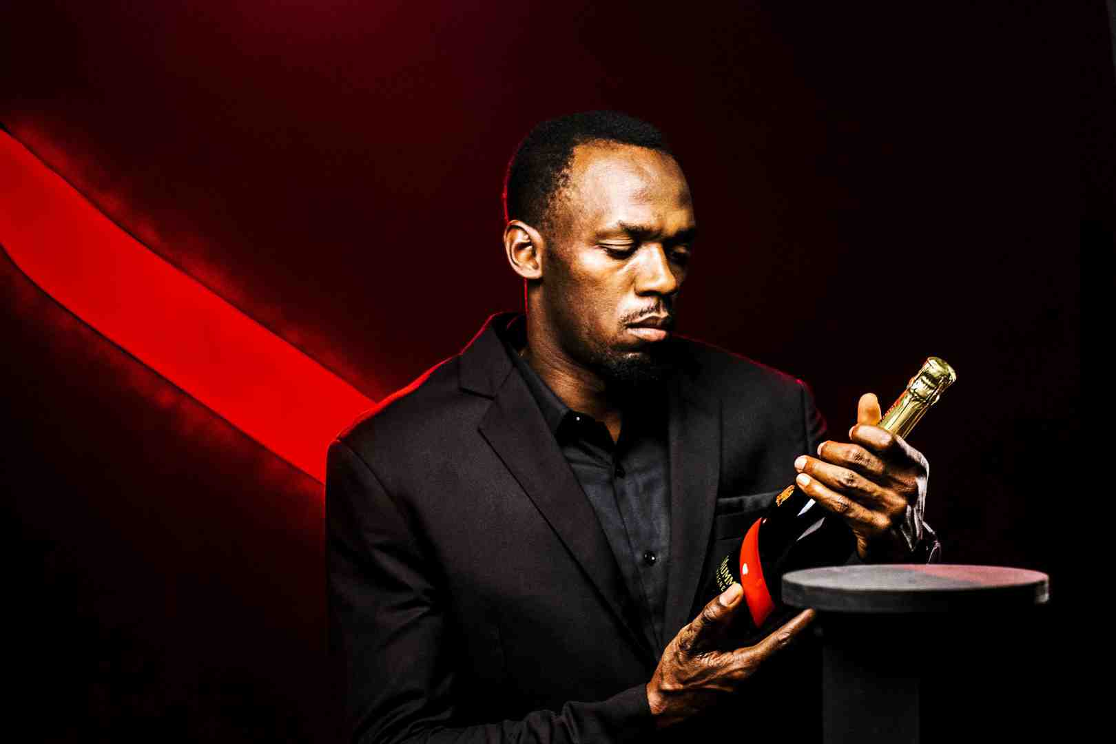 Buzzman i Usain Bolt predstavljaju novi slogan za Maison Mumm: „Nemojte pobjeđivati da bi slavili. Slavite da biste pobijedili“