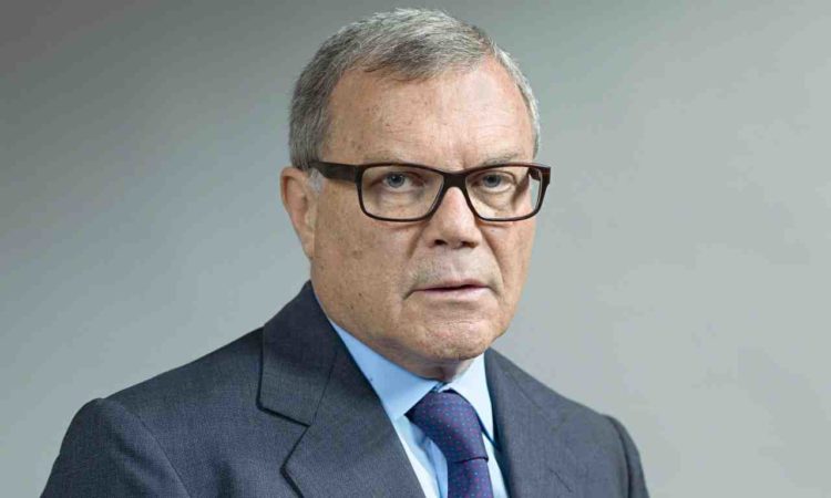 WPP goes after consultancies