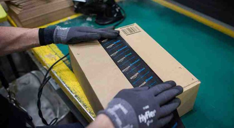 Amazon se navodno sprema da uđe u koštac sa FedEx-om i UPS-om