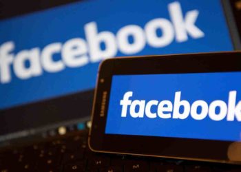 Facebook u jednom danu izgubio gotovo 40 milijardi dolara zbog skandala sa zloupotrebom podataka