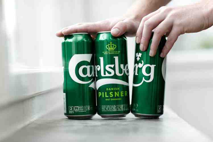 Carlsberg-ovo novo „ljepljivo“ pakovanje uklanja potrebu za plastičnim vezicama 2