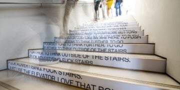 12.04.2024., Rovinj - Atmosfera drugog dana na 10. Danima komunikacija 2024. koji se odrzavaju u Rovinju.